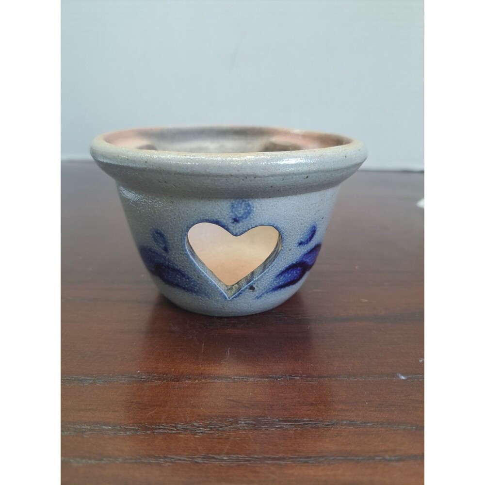 Rowe Pottery Heart Design Candle Tart Warmer Base - Picture 2 of 9